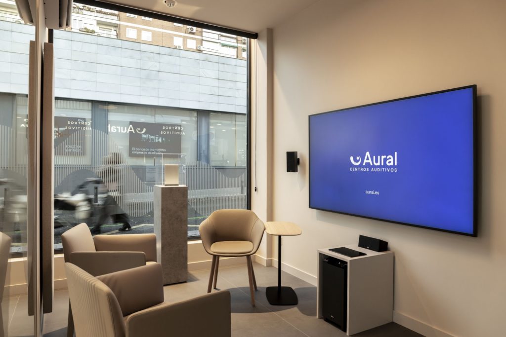 Sala experiencial Centro Auditivo Aural Madrid_Monforte de Lemos_Madrid